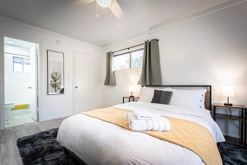Downtown Austin Suite Retreat Dış mekan fotoğraf