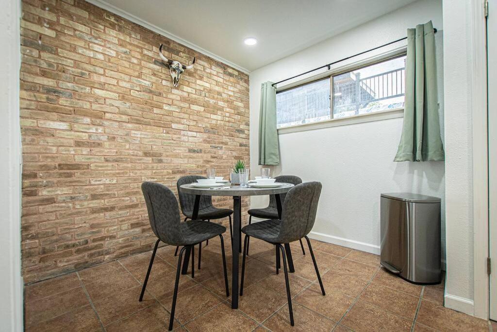 Downtown Austin Suite Retreat Dış mekan fotoğraf